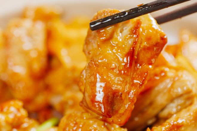 必威 betway必威独占1000＋㎡的「匠心粤菜」稳坐环境榜TOP1自带60㎡庭院露台美炸了！(图20)