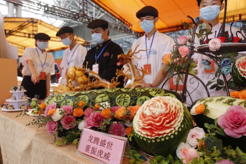 必威 必威betway粤菜师傅工程中山美食文化周启动新晋十大名菜名点出炉亮相(图4)