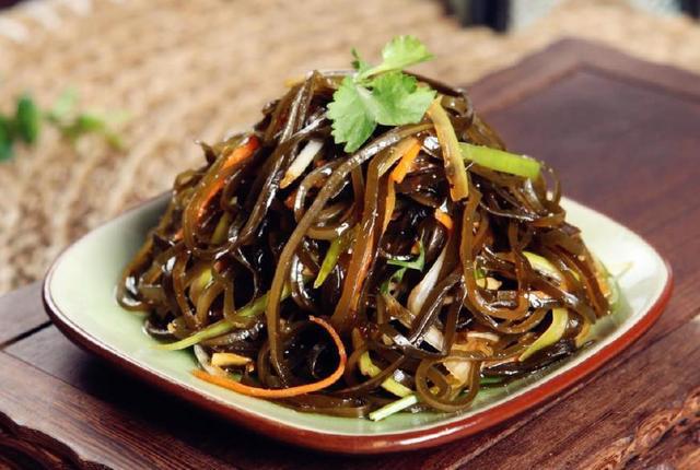 必威 betway必威我国排名前10的家常菜：前3名全是荤菜后面全是素的(图11)