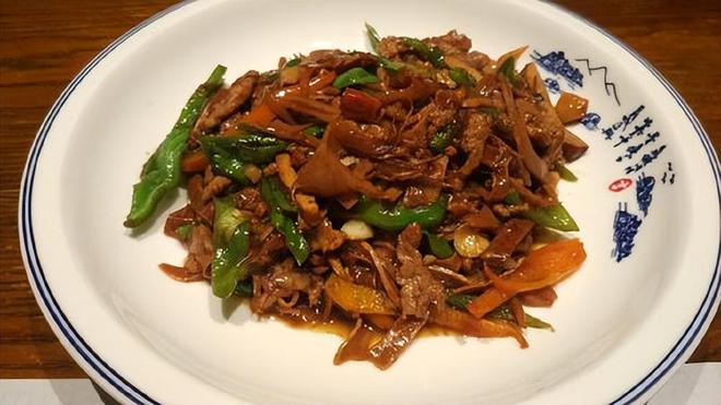 必威 betway必威舌尖上的文化之旅：中国传统美食地图揭秘(图7)