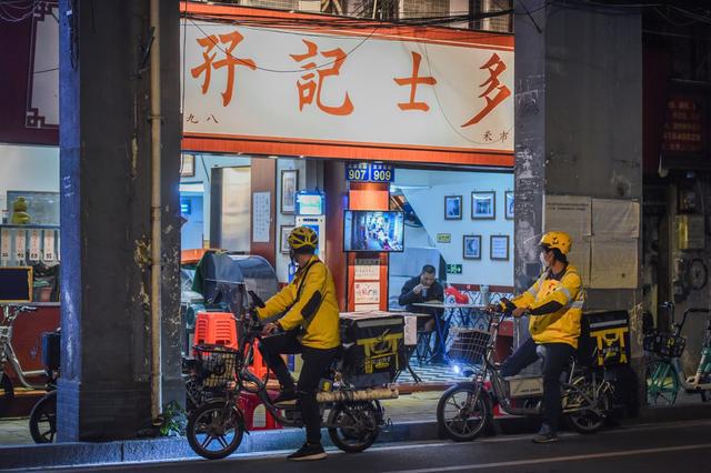 必威 必威betway广州这家老店疫情期间上外卖不到一个月就爆单它是如何做到的？(图1)