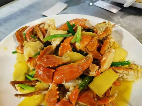 必威 必威betway冯煜荣：见证中山“中国粤菜名城”十年历程(图2)
