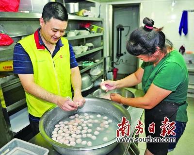 一桌客家菜一部客家史 广东梅州千必威 betway必威年菜如何传承？(图2)