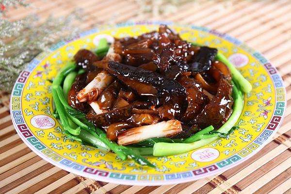必威 betway必威鲁菜中的“流派”——济南菜孔府菜胶东菜博山菜(图4)