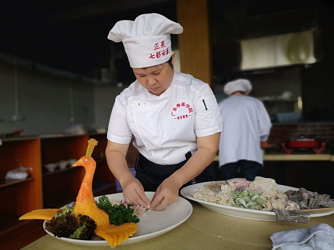 必威 betway必威《广州市百厨百店指南》发布乡村游叹美食认准这份名单(图3)