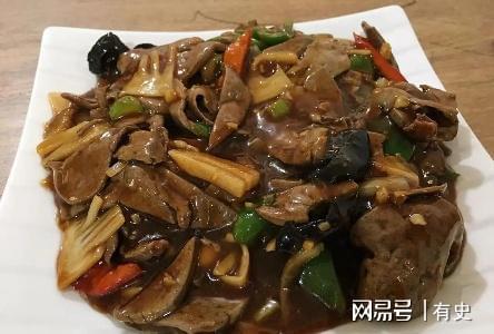 东北人“下饭店必点”5道菜都是“心头好”老板一看本地人必威 betway必威(图4)