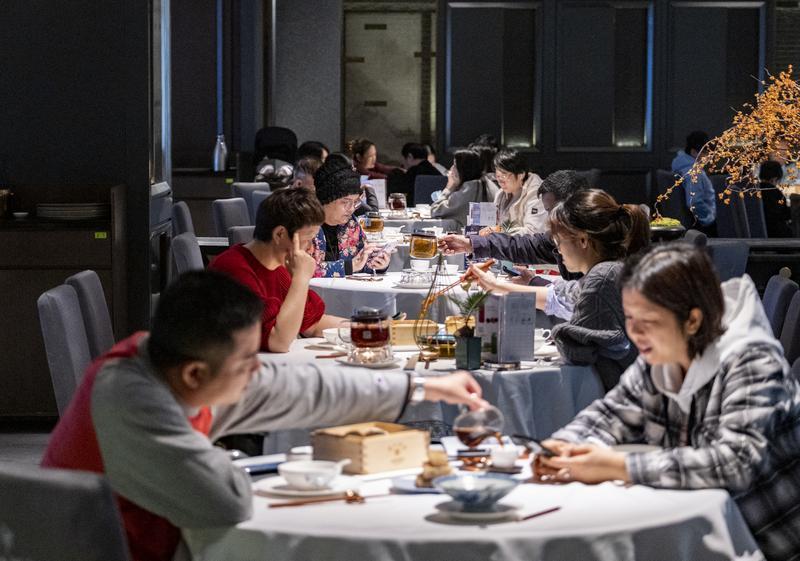 起而行·闯创干 食在广州必威 betway必威如何更有“味”？(图3)