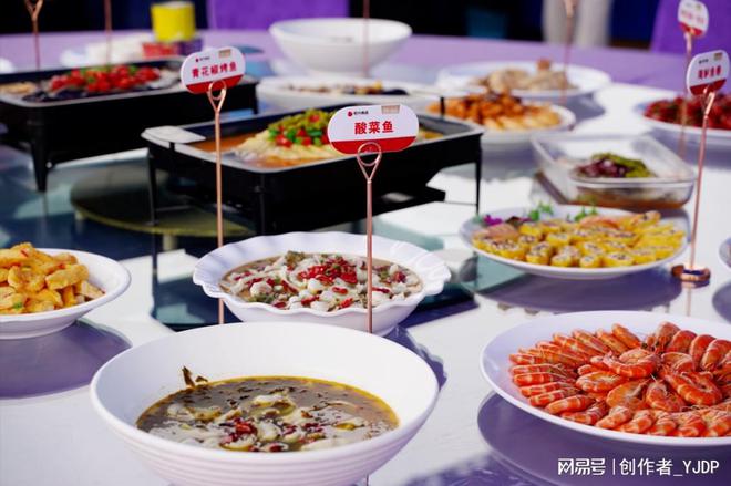 江苏美食团长大会百名美食达人必威 betway必威助阵“十大淮扬菜发布(图1)