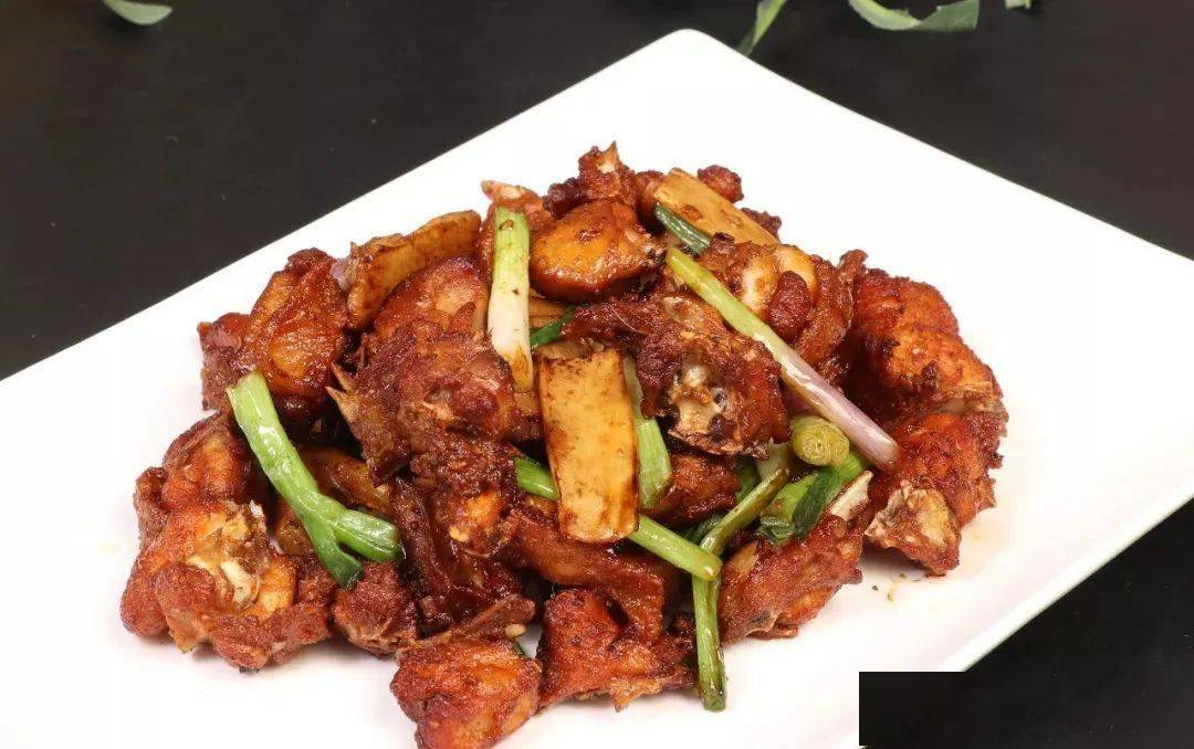 必威 必威betway八道霸气粤菜全是食客最爱点的菜式！(图1)