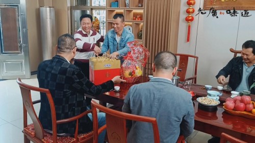 粤菜食鲜×营养好油贝蒂斯携手《老广的味道》第九季打必威 必威betway造粤式美味(图1)
