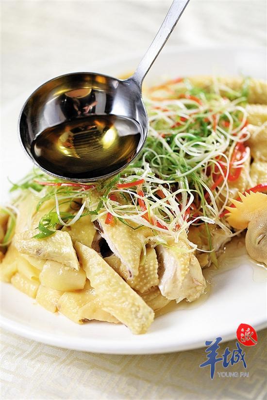 必威 betway必威【食尚岭南】岭南食经｜何伟生：原汁原味成就粤菜经典鼓励创新重塑味蕾(图6)