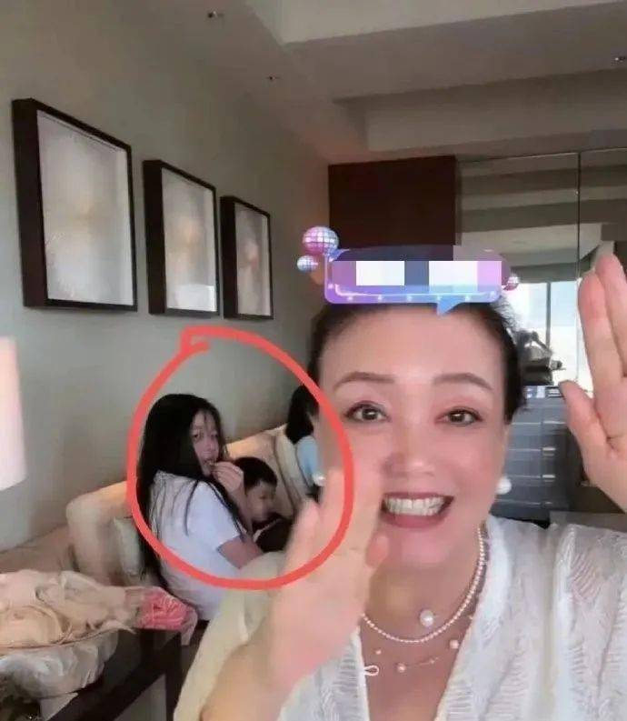 必威 betway必威大S发声！大S求你学学李湘吧！(图2)