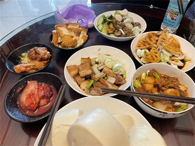洛阳将持续推进校园食品安全排查整治专项行动必威 必威betway(图1)