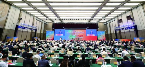 必威 必威betway第二十一届中国食品安全大会聚焦“实施食品安全战略 助力健康中国建设”(图1)