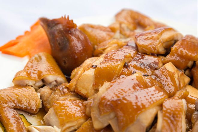 必威 必威betway无鸡不成宴！广东8大鸡肉名菜你家餐桌上最经常出现哪种？(图5)
