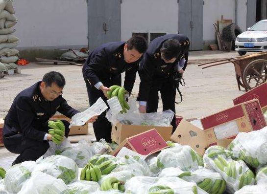必威 betway必威这几种进口水果检出新冠阳性？多地紧急发布通告：买到后要这样做(图2)