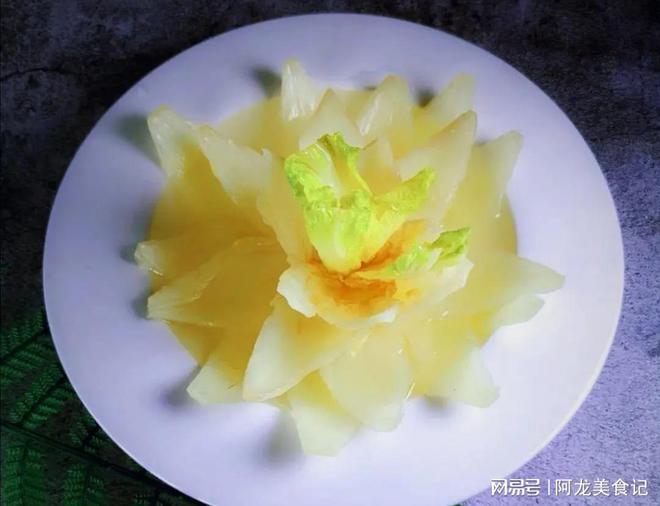 8道八大菜系的代表菜各有各的特色你吃过几道必威 betway必威菜(图2)