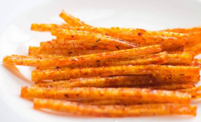 学校门口最常见的5种“垃圾食品”辣条垫底别让必威 betway必威孩子买！(图1)