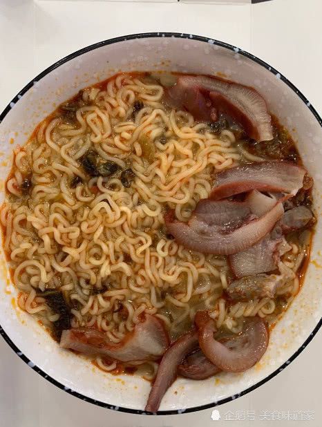 必威 betway必威比泡面还“脏”的3种零食辣条也不幸落榜图4小孩爱吃！(图2)